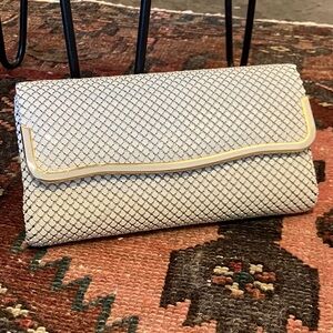 EUC Vintage La Regale metal mesh convertible purse/clutch